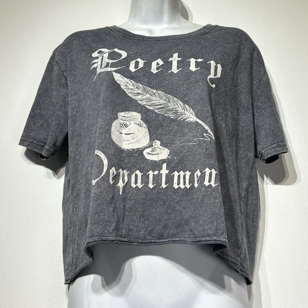 goodie two sleeves poetry department writers Pen Quill crop top shirt Size S